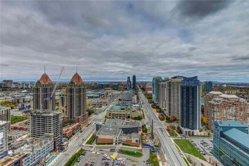 Condos for sale in Mississauga